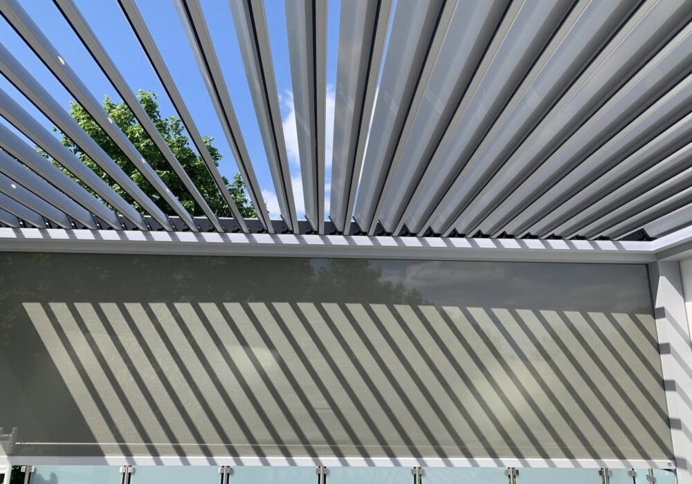GIBUS_VARIA_Atelier_goldmann_pergola_lamellendach